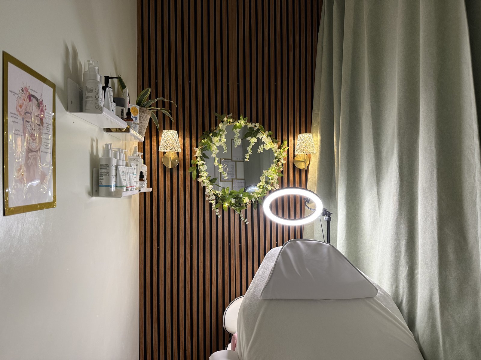 Anastasiya Glow Studio treatment room